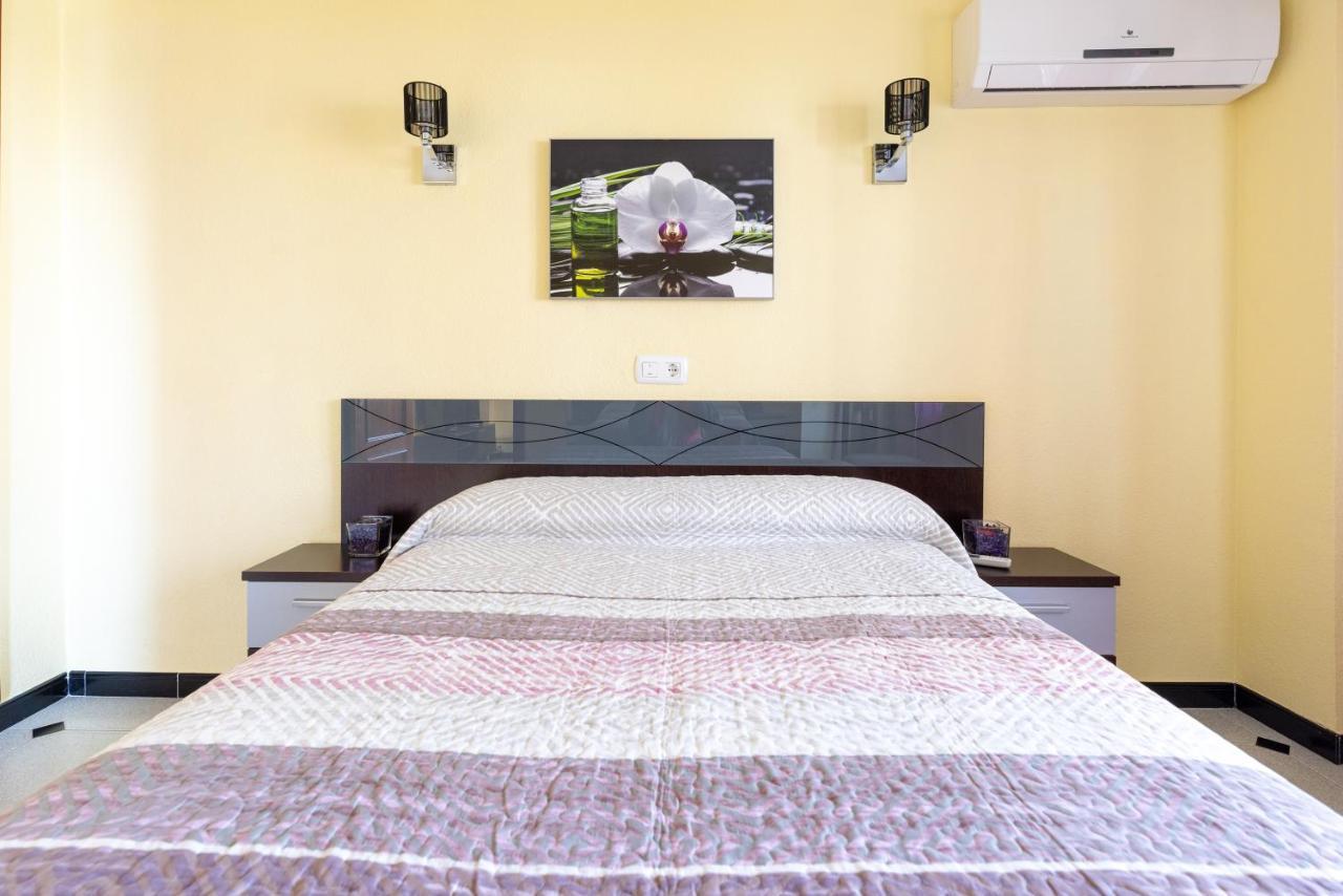 50 Mts Beach With Sea Views Pool Algarrobo Costa Exteriör bild